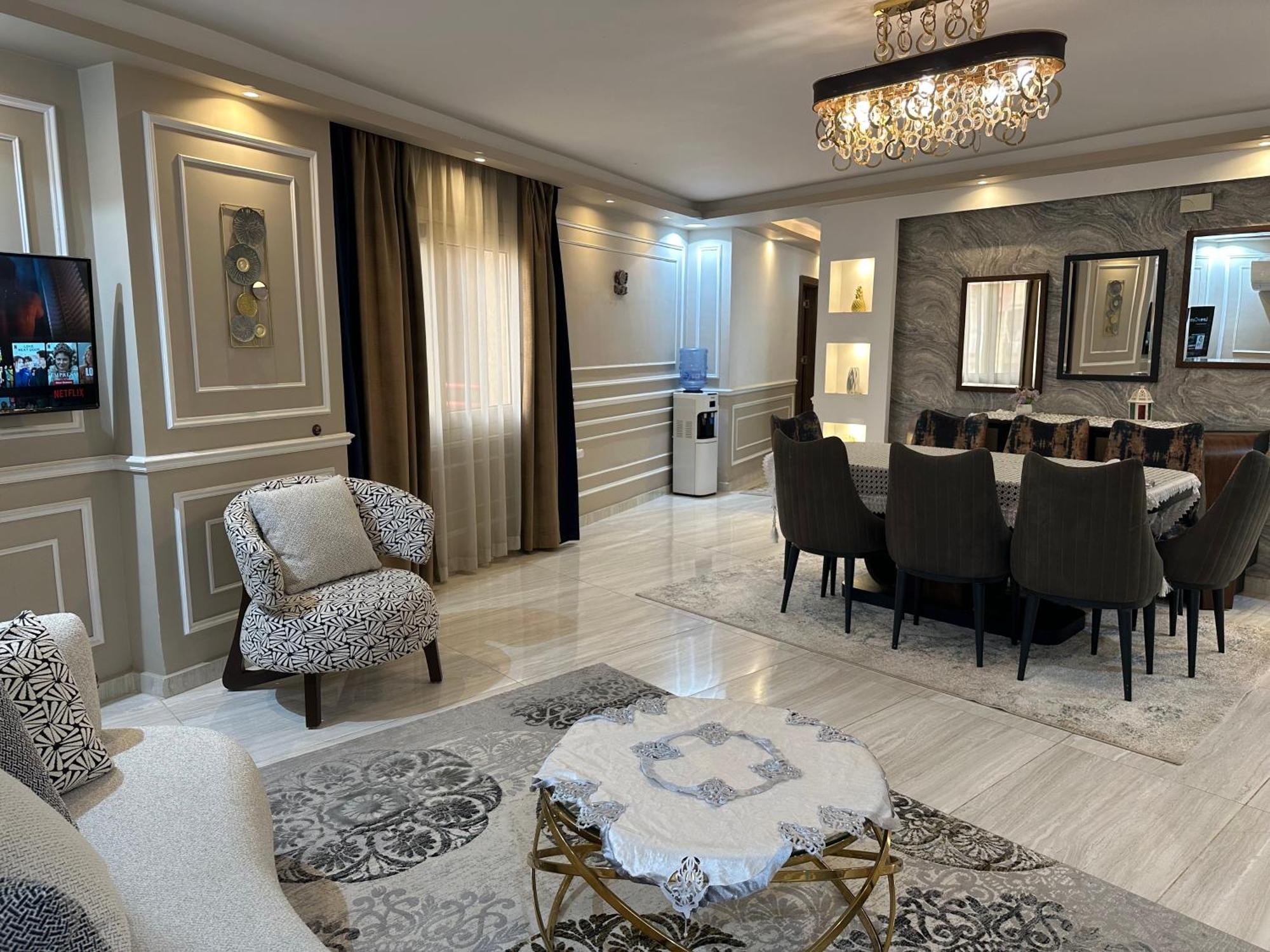Apartament Luxurious In